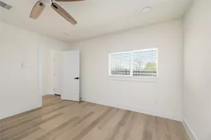 1003 Claxton St, Houston, TX 77087 - Photo 21