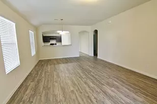 5814 Dawn Light Cir, Houston, TX 77048 - Photo 3