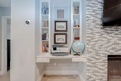 1860 White Oak Drive #375, Houston, TX 77009 - Photo 17