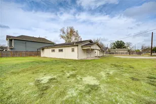 6433 Eastland St, Houston, TX 77028 - Photo 7