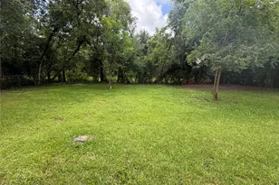 1301 N Vauthier Ln, La Marque, TX 77568 - Photo 21