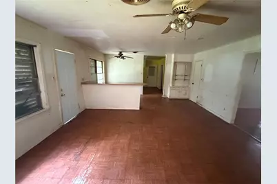 1301 N Vauthier Lane, La Marque, TX 77568 - Photo 9
