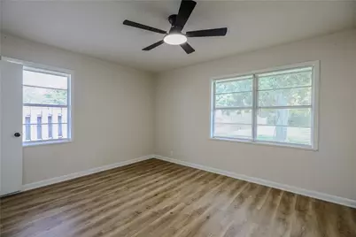223 Lee Avenue, Jones Creek, TX 77541 - Photo 33