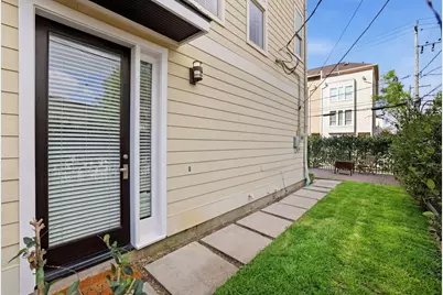 2214 Radcliffe Street, Houston, TX 77007 - Photo 3