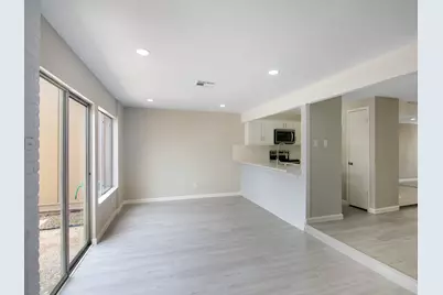 11624 Village Place Drive #327, Houston, TX 77077 - Photo 9