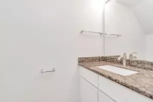 9800 Pagewood Ln, Houston, TX 77042 - Photo 23