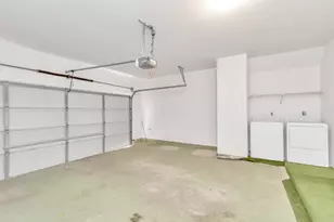 9800 Pagewood Ln, Houston, TX 77042 - Photo 23