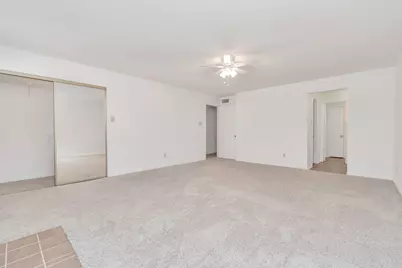 9800 Pagewood Lane #3104, Houston, TX 77042 - Photo 27