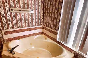 16507 Brentford Ct, Houston, TX 77083 - Photo 7