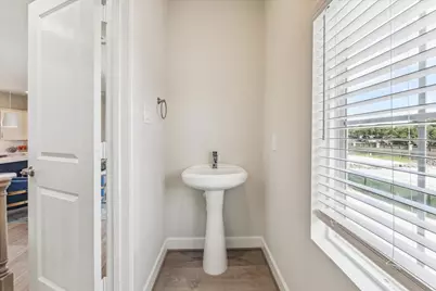 10610 Cascade Ledge Lane, Houston, TX 77025 - Photo 15