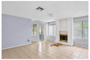 12711 Villawood Ln, Houston, TX 77072 - Photo 3