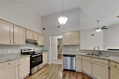 1745 Fay Drive, Conroe, TX 77301 - Photo 5