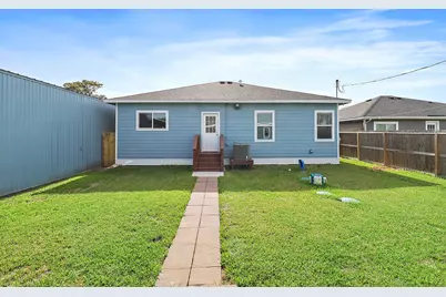 19218 Akin Drive, Crosby, TX 77532 - Photo 21
