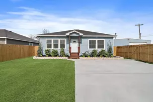 19218 Akin Dr, Crosby, TX 77532 - Photo 1