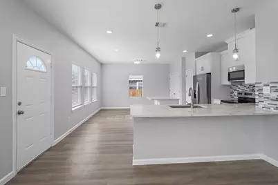 19218 Akin Drive, Crosby, TX 77532 - Photo 7