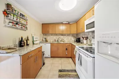 5238 Memorial Drive, Houston, TX 77007 - Photo 13