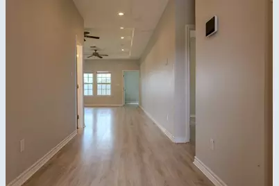 2422 Cardinal Drive, Bay City, TX 77414 - Photo 13