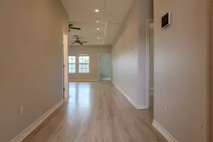 2422 Cardinal Dr, Bay City, TX 77414 - Photo 13