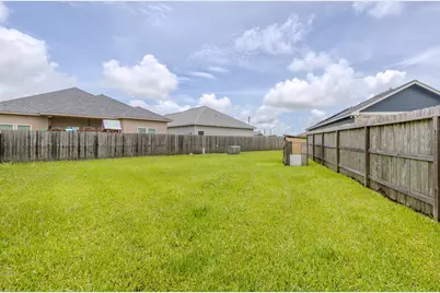 2422 Cardinal Drive, Bay City, TX 77414 - Photo 33