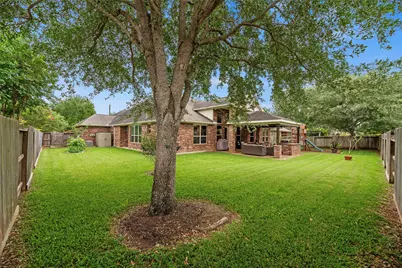 8610 Bering Chase Way, Richmond, TX 77406 - Photo 31