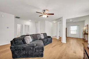 10510 Watershed Dr, Rosharon, TX 77583 - Photo 1