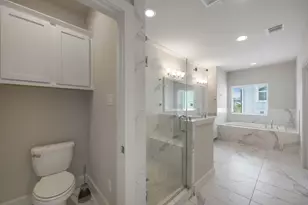 953 W 24th St, Houston, TX 77008 - Photo 41