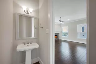 953 W 24th St, Houston, TX 77008 - Photo 15