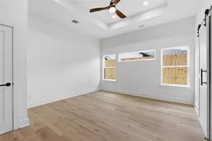 508 Dell Ct, Houston, TX 77009 - Photo 17