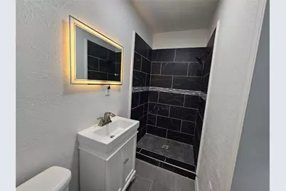 1368 Road 5735, Cleveland, TX 77327 - Photo 7