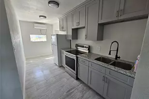 1368 Rd 5735, Cleveland, TX 77327 - Photo 25