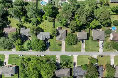 6923 Grant Drive, Magnolia, TX 77354 - Photo 27