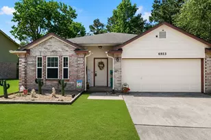 6923 Grant Dr, Magnolia, TX 77354 - Photo 1
