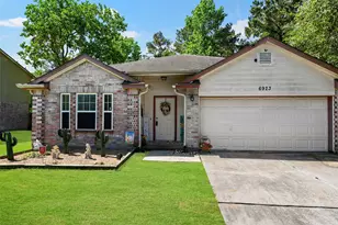 6923 Grant Dr, Magnolia, TX 77354 - Photo 3