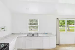 4031 Fairview Dr, Orange, TX 77630 - Photo 1