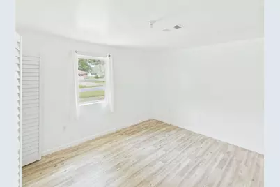 4031 Fairview Drive, Orange, TX 77630 - Photo 11