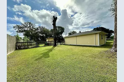 4031 Fairview Drive, Orange, TX 77630 - Photo 23