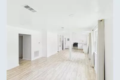4031 Fairview Drive, Orange, TX 77630 - Photo 9