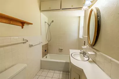 1092 South Holland Street, Bellville, TX 77418 - Photo 7