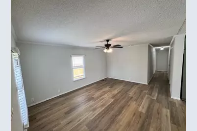11930 Greenglen Drive, Houston, TX 77044 - Photo 3