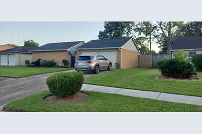 1618 Thornbrook Drive, Missouri City, TX 77489 - Photo 3