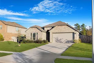 19111 Pinewood Grove Trl, New Caney, TX 77357 - Photo 1