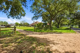 2603 River Rd, Sealy, TX 77474 - Photo 7