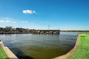 125 E Park Dr Dr, Montgomery, TX 77356 - Photo 29