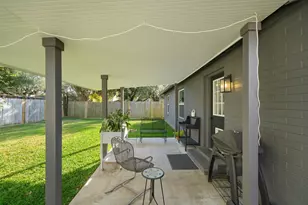 5402 Karcher St, Houston, TX 77009 - Photo 15