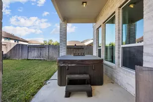 2414 Trocadero Ln, League City, TX 77573 - Photo 33