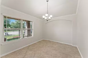 2043 Plum Rose Ln, Richmond, TX 77469 - Photo 11