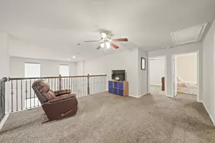 2725 Merlin Ln, Pearland, TX 77581 - Photo 11