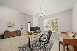 2725 Merlin Ln, Pearland, TX 77581 - Photo 5