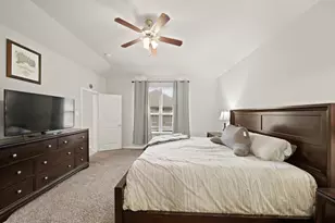 2725 Merlin Ln, Pearland, TX 77581 - Photo 9