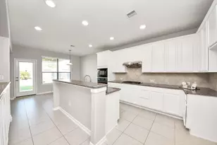 2226 Black Oak Dr, Sugar Land, TX 77479 - Photo 9